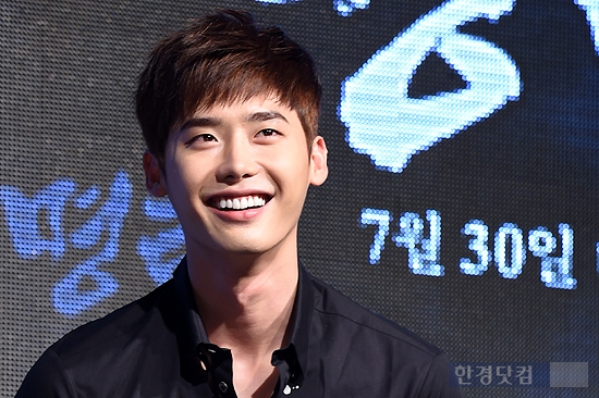 [포토] 이종석, '부드러운 미소~'