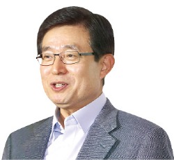 "무한한 가능성의 시기…미래에 대한 꿈을 키워라"