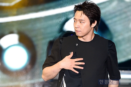 [포토] JYJ 박유천, '안무 하나도 절도있게~'