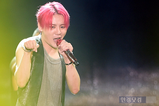 [포토] JYJ 김준수, '넌 내가 콕 찍었어~'