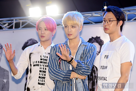 [포토] JYJ, '3년만에 함께하는 팬 사인회'