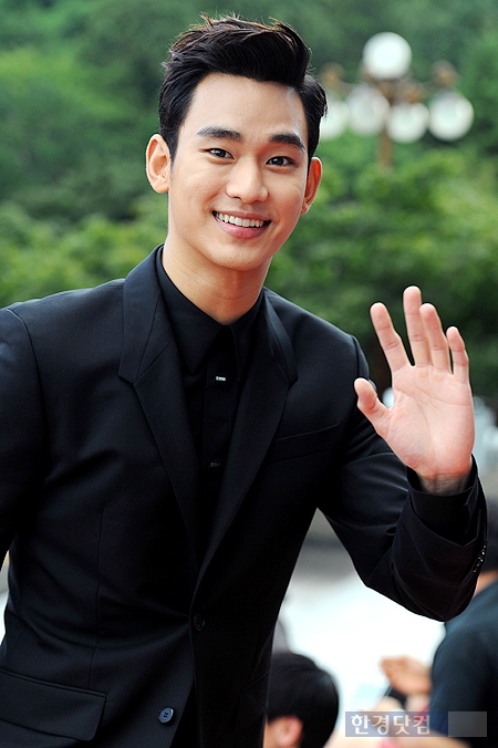 [포토] 김수현, '중화권 뒤흔드는 미소~' (서울드라마어워즈)