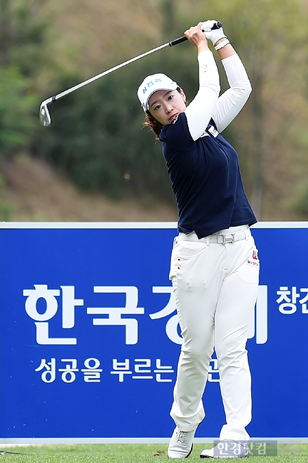 [메트라이프·한국경제 KLPGA 챔피언십] 1R 13시 현재, 홍란 등 5명 공동 선두