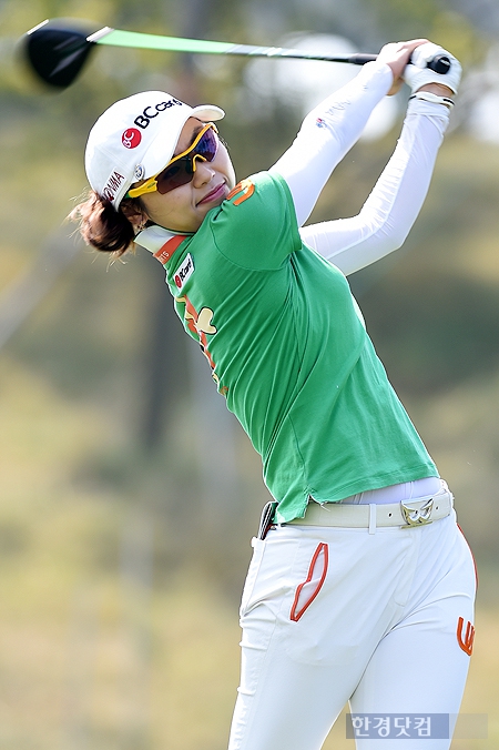 [메트라이프·한국경제 KLPGA 챔피언십] 김혜윤, '강한 힘이 느껴지는 티샷'