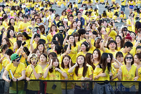 [포토] 'EDM 5K RUN' 본격적인 마라톤 앞두고 워밍업