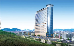 [Real Estate] '르와지르 명동' 호텔, 명동역 앞 600객실의 비즈니스 호텔