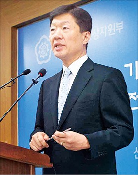 우태희 산업통상자원부 통상교섭실장이 26일 정부세종청사 기자실에서 한·중 자유무역협정(FTA) 제13차 협상 결과를 설명하고 있다. 산업통상자원부 제공