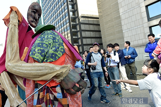 [포토] 서울역 고가 개방, 즐길거리 가득해~