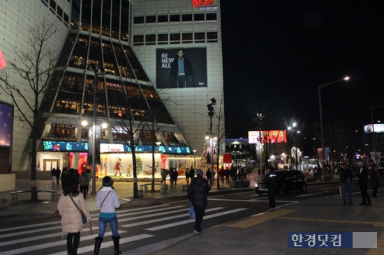 서울 동대문의 밤거리 찾아봤더니 … 내국인 줄고 외국인 크게 늘어난 이유가