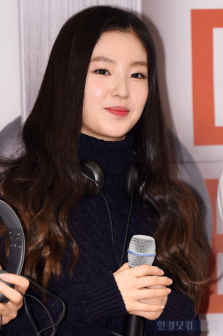 [포토] 레드벨벳 아이린, '깨물어주고 싶은 깜찍 미소~'