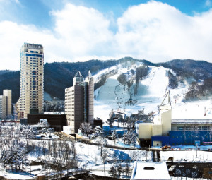 휘닉스파크, 만 20세 손님에 리프트·스파 할인 쏩니다