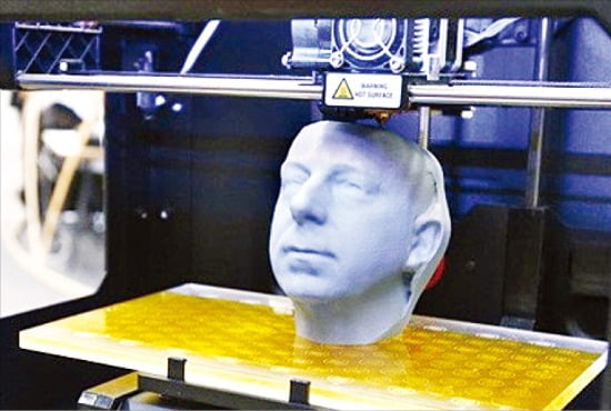 [직업과 경제의 만남] (49) 한계비용을 낮추는 사람들…'3D 프린팅 전문가'