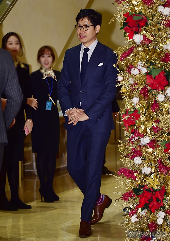 [포토] 유준상, '깔끔한 하객패션' (성민·김사은 결혼식)