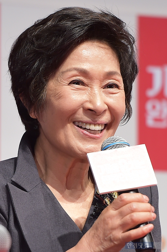 [포토] 김혜자, '기품이 넘치는 미소'