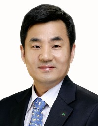 [신년사]윤경은 현대證 사장 "경제 불확실성 확대될 것…끊임없이 도전"