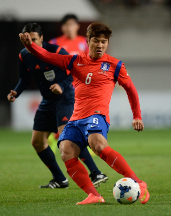 아시안컵 축구 결승 깜짝 라인업…"핵심은 박주호다"