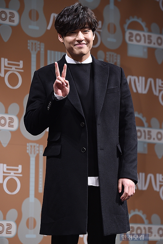 [포토] 강하늘, '익살스럽게 브이~'