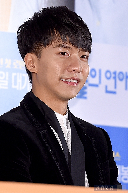 [포토] 이승기, '부드러운 미소~'