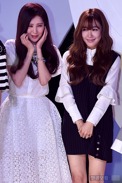 [포토] 태티서 서현, '폭죽 소리에 깜짝~'