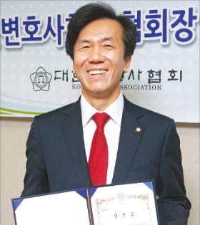 [Law&Biz] 하창우 "검사평가제 도입할 것"