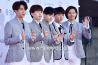 TENPHOTO, 산들 바로 진영 공찬 신우, 팬들을 사로잡을 폭풍 애교 (서울가요대상)