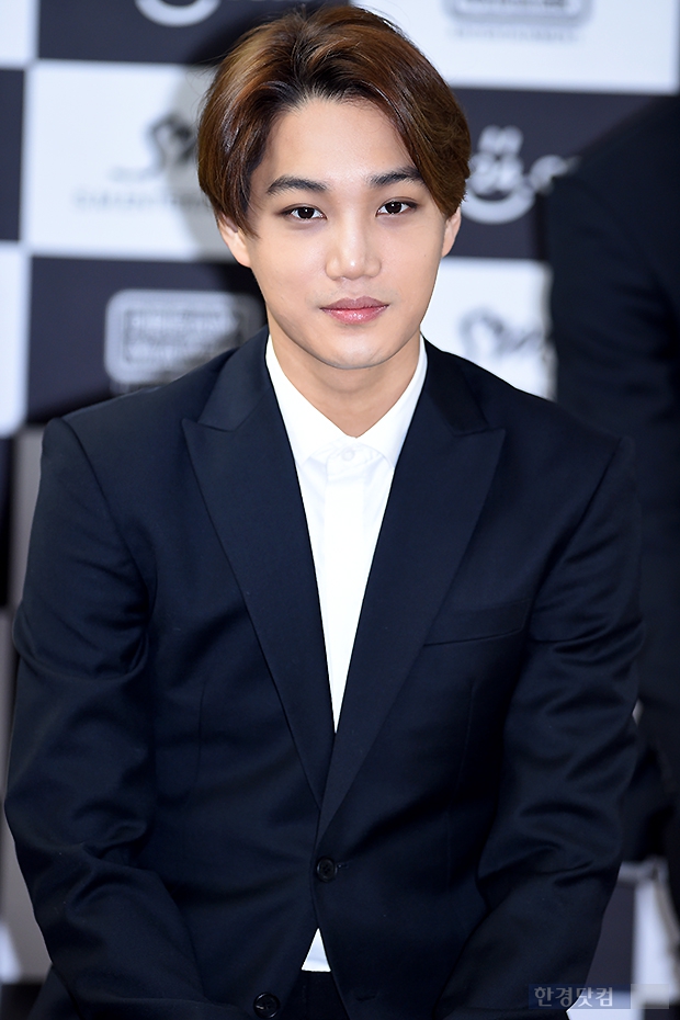 [포토] 엑소 카이, '추락 사고 괜찮아요~'