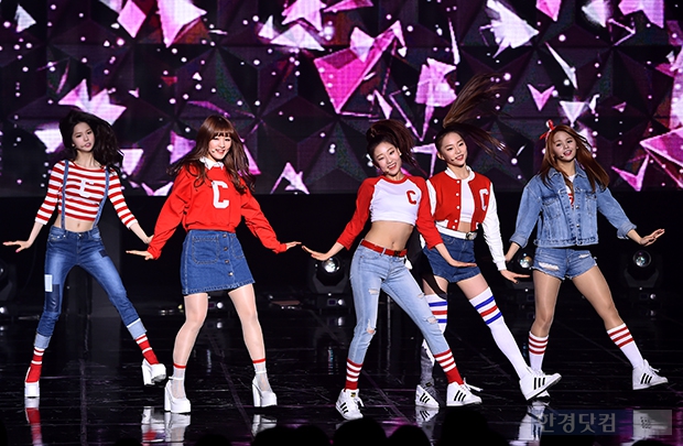 [포토] CLC, '상큼함이 넘치는 무대'