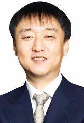 이준호 NHN엔터 회장 "지분 늘리자"…5개월간 1130억 썼다