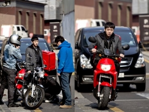 '냄새를 보는 소녀' 박유천, 경찰차 대신 배달 오토바이 탄 사연은?