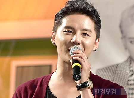 김준수, 눈물 흘린 지 하루 만에…'JYJ법' 발의