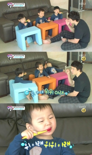 &#39;슈퍼맨이 돌아왔다&#39; 삼둥이, &#39;위아래&#39; 양치질로 깔끔 양치 성공