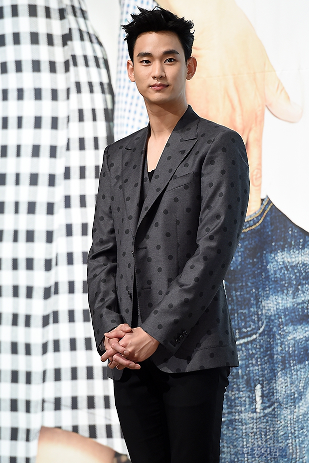 [포토] 김수현, '부드러운 카리스마~'