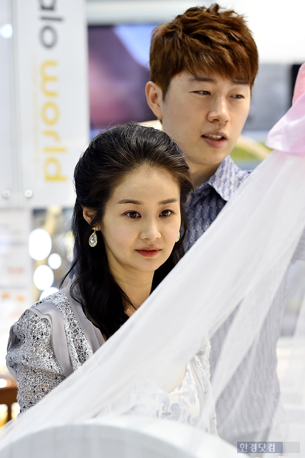 [오늘★봤다] 김가연 임요환 부부, '보면 볼수록 묘하게 닮은 얼굴' 