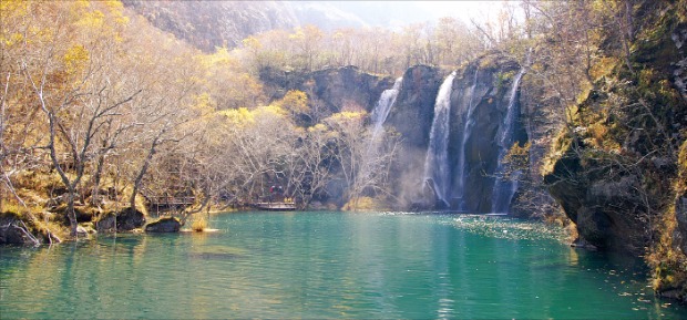 녹연담 