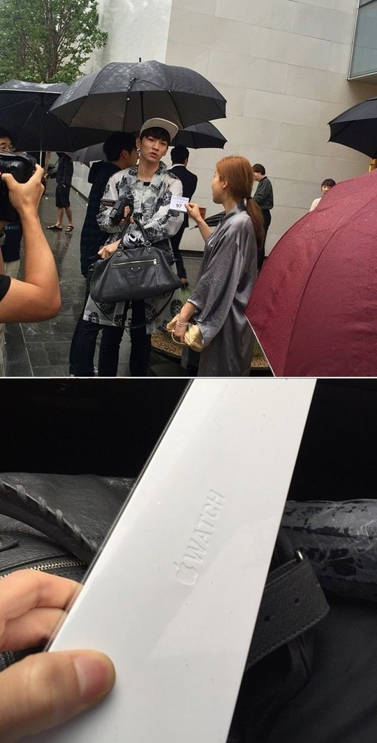 (위)샤이니의 멤버 키가 26일 아침 명동 프리스비 앞에서 애플 워치를 사기 위해 줄을 섰다. (아래) 키가 자신의 인스타그램에 올린 애플워치 구매 인증 사진. 출처=텐아시아