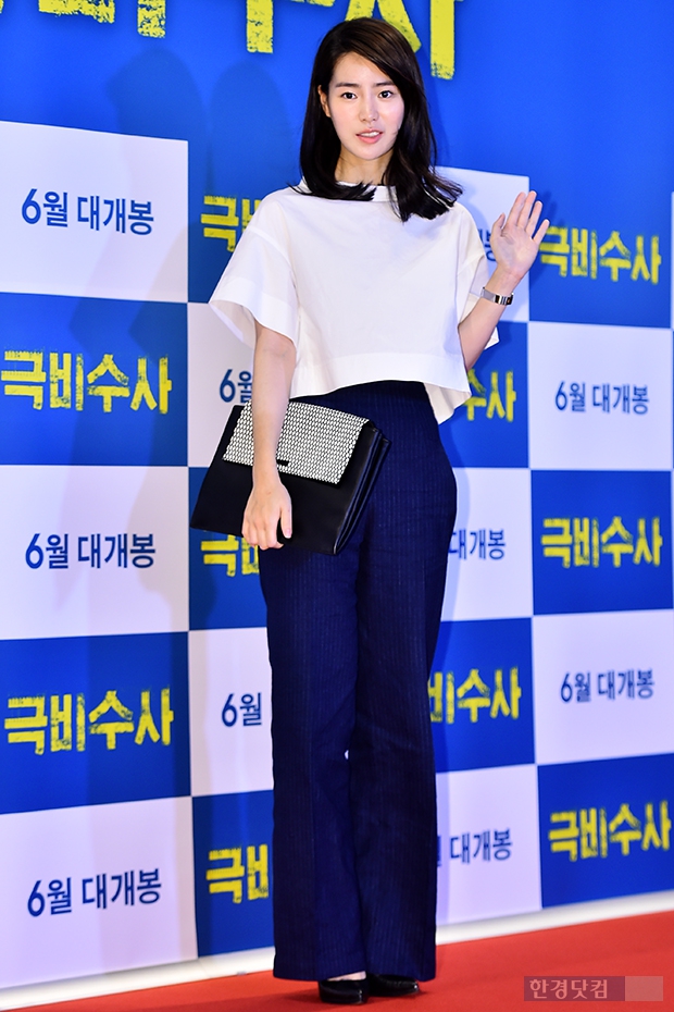 [포토] 임지연, '비현실적인 다리길이'