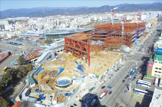 동대구역 공사현장 동대구역 공사현장 / 한경DB