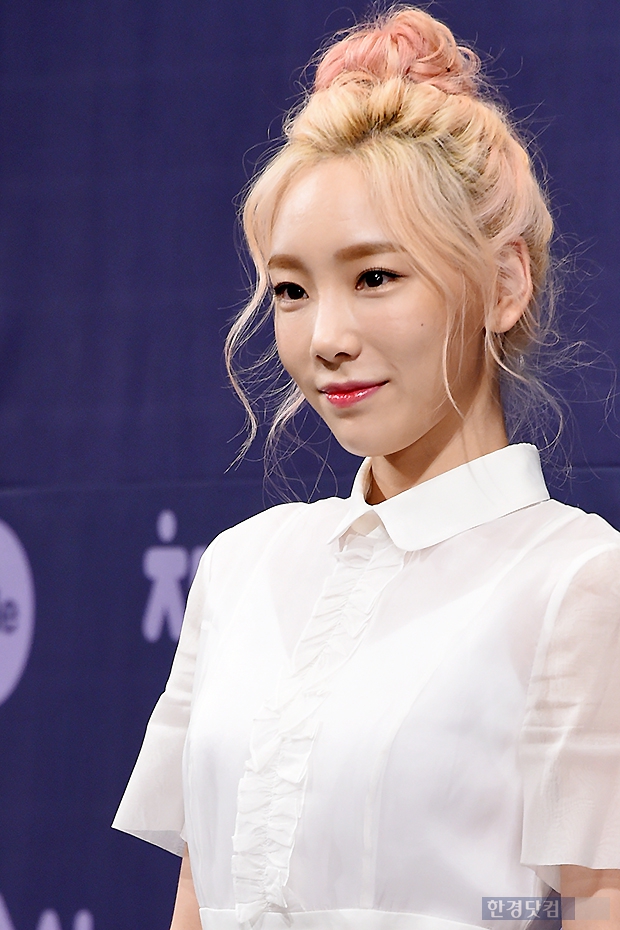 [포토] 소녀시대 태연, '시선 붙드는 깜찍 미모~'