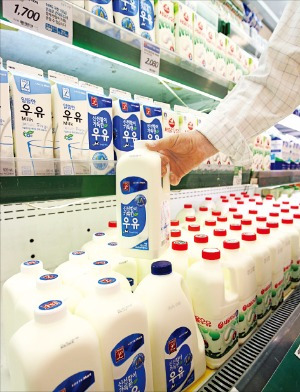 우유가 살찌는 원인?…한 달에 한 번만 마셔도 비만 위험 30% 낮춰