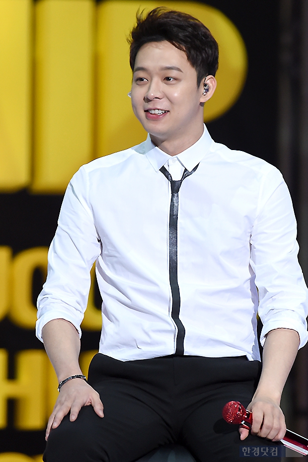 [포토] JYJ 박유천, '팬들 앞에서 환한 미소~'