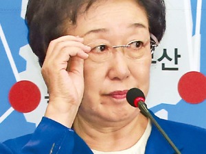 한명숙, 대법서 징역 2년 최종 확정…첫 여성 총리서 첫 실형 총리 '불명예'