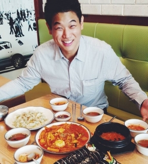 '메이즈 러너' 이기홍, 내한 인증샷…“김밥 맛있어요”