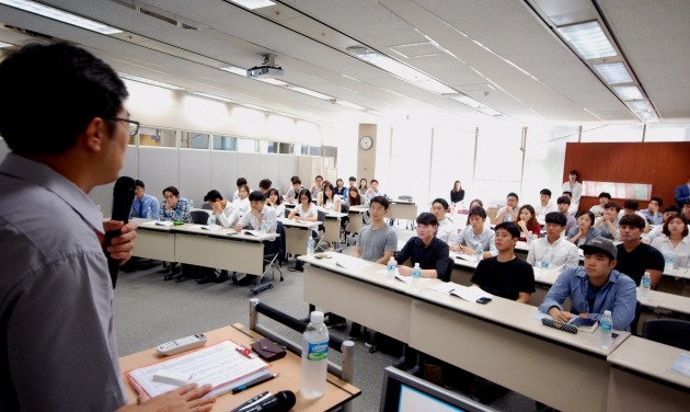 문화체육관광부 국민체육진흥공단 한국스포츠개발원이 실시하는 2015 스포츠·체육분야 인턴 프로그램 국내인턴 사전직무교육이 1일 서울 중구 중림동 한국경제신문 아카데미 강의실에서 진행됐다. / 이선우 기자 seonwoo_lee@hankyung.com