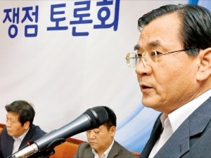  "노동개혁 법제화해야…정부 가이드라인은 소송만 양산"