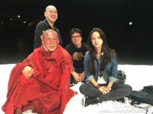 김태용♥탕웨이 부부, 근황 포착...연극 동반 관람 &#39;여전히 알콩달콩&#39;