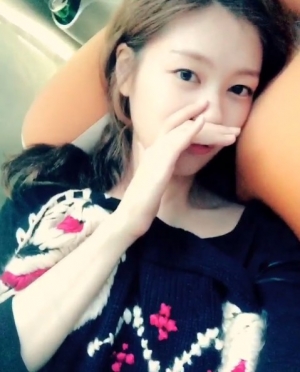 정소민, 상큼한 &#39;디데이&#39; 본방사수 독려 &#34;아무도 못 나가&#34;