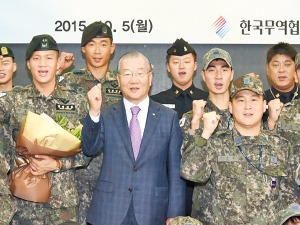  김인호 회장 "한국의 최우선순위는 안보"