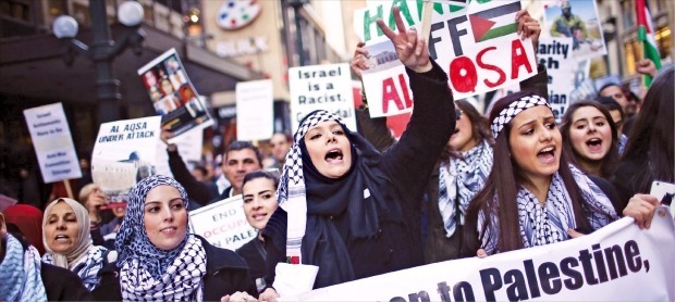 미국 내 팔레스타인 지지자들 "이스라엘, 폭력 멈춰라"