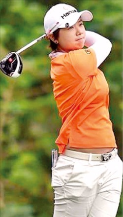 지은희, 미국 LPGA 이틀째 선두…"10대 골프 천재들 따돌려라"
