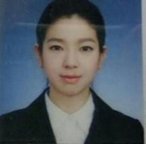 AOA 초아, 인하공전 졸업사진 화제 &#39;앳된 얼굴+단아한 미모&#39;